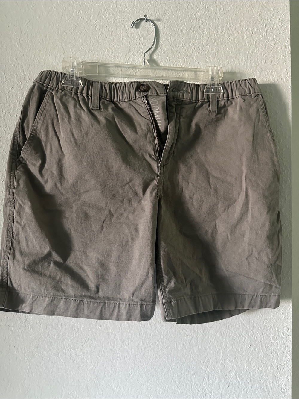 chubbies Men's Gray Flat-Front Cotton Shorts